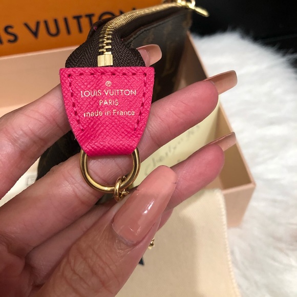 ✨BRAND NEW ✨😍Cute Vivian Limited edition 😍 - Picture 3 of 7